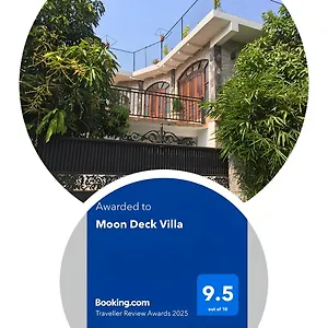 Moon Deck Couette-café